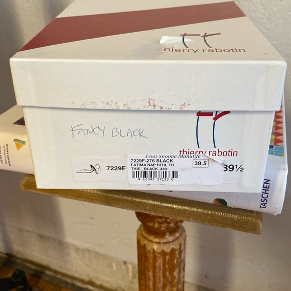 Thierry Rabotin Pumps, 39.5 - Picture 7 of 7